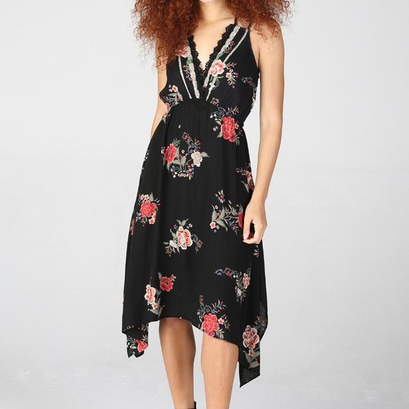 Angie Dresses & Skirts - NWT Angie Black Floral Boho Festival Dress Large